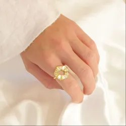 blomster ring i forgyldt messing - Eliné