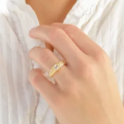 klar quartz ring i forgyldt messing - Eliné