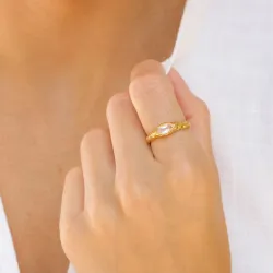 klar quartz ring i forgyldt messing - Eliné