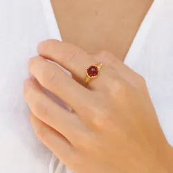 granat ring i forgyldt messing - Eliné