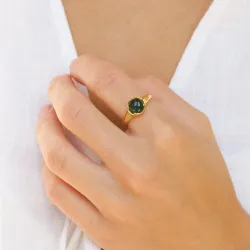 grøn krystal ring i forgyldt messing - Eliné