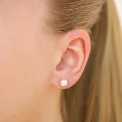 6 mm vandfaste hvid perle ørestikker i forgyldt stål - OCEANA