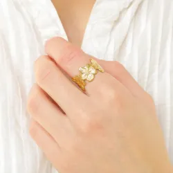 vandfast blomster justerbar ring i forgyldt stål - OCEANA