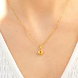 vandfast bogstav O halskæde i forgyldt stål - OCEANA