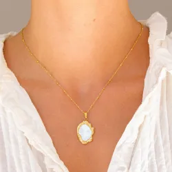 vandfast perle halskæde i forgyldt stål - OCEANA