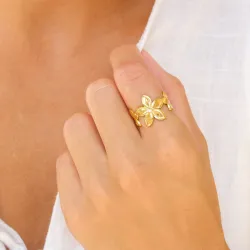 vandfast blomster ring i forgyldt stål - OCEANA