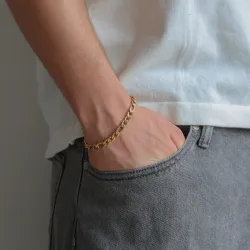 vandfast armbånd i forgyldt stål  x 7,0 mm 