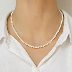 42 cm Perlehalskæde med ferskvandsperle.