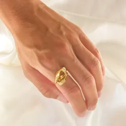 ring i forgyldt sølv