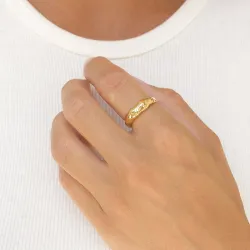 ring i forgyldt sølv