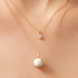 Julie Sandlau Amorina hjerte vedhæng i forgyldt sølv hvid zirkon