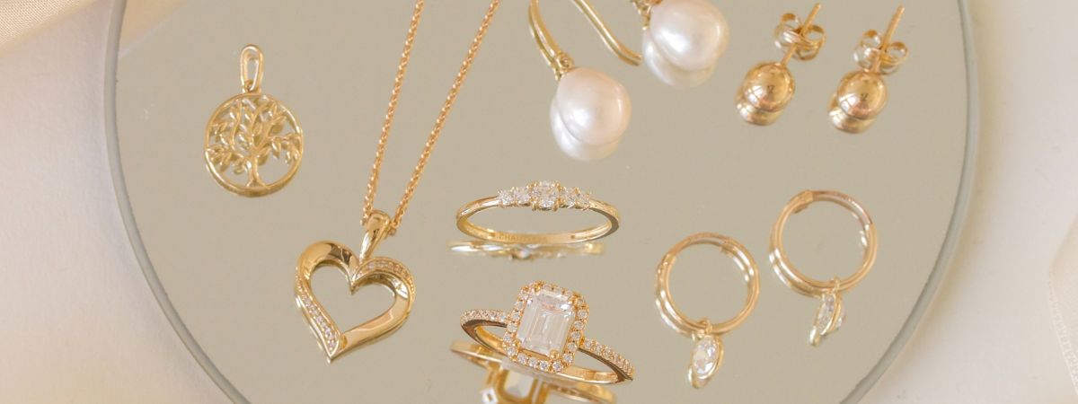 Sådan styler du dine smykker – guide til et elegant og eksklusivt look